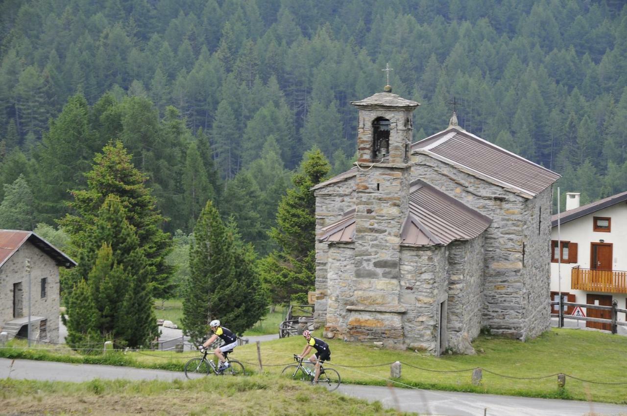 Belvedere Mountain Experience Hotell Monno Eksteriør bilde